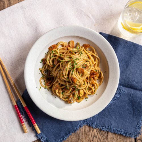 Garlic Butter Pasta with Oyster Sauce